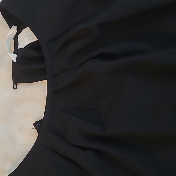 Black Dress size 4 H&M - Picture 3 of 4